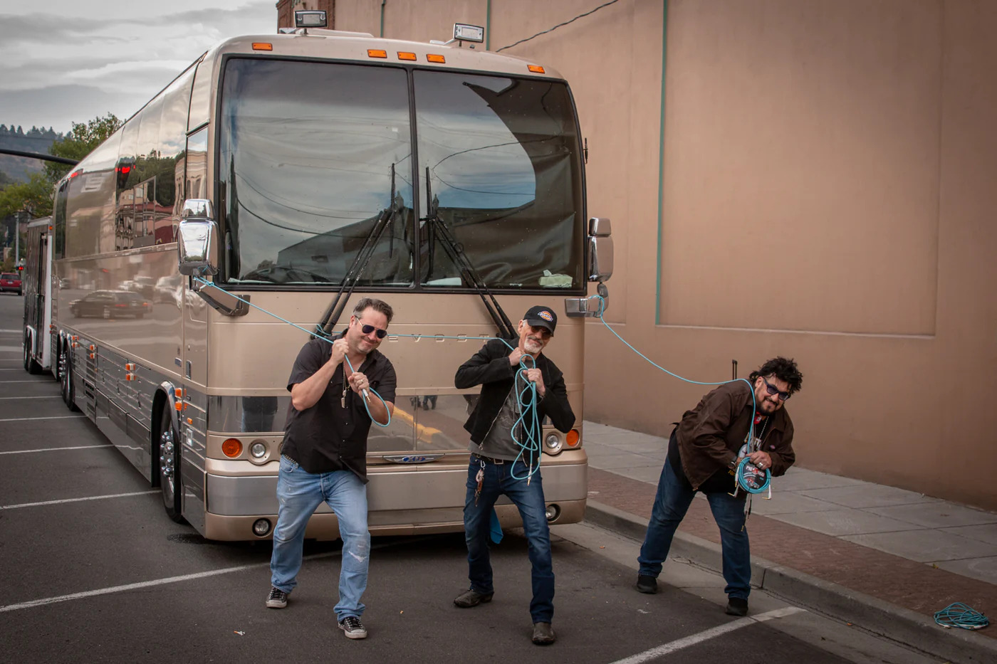 The Boxmasters JD Andrew & Billy Bob Thornton with their bus