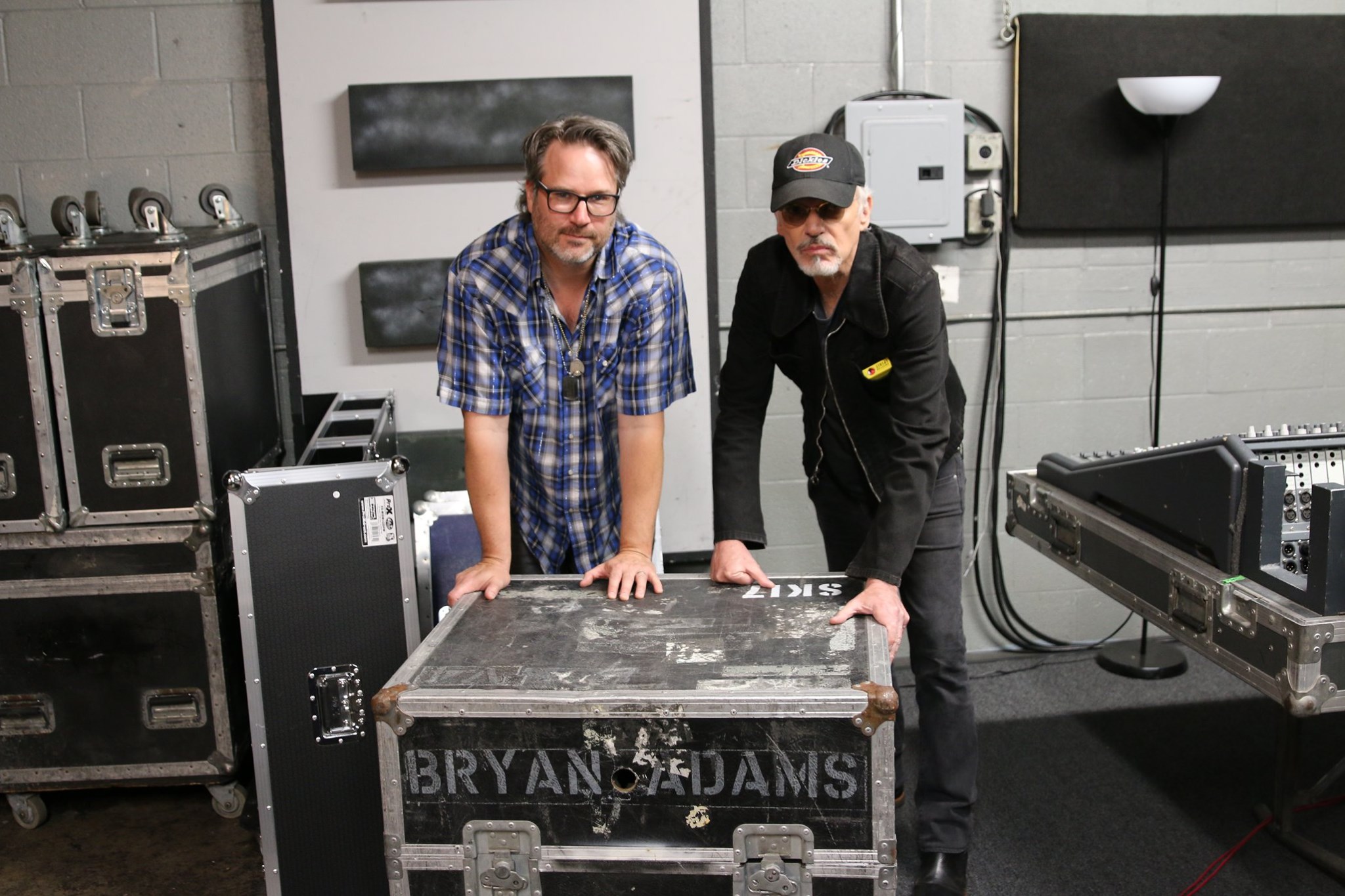 JD Andrew & Billy Bob Thonrton help Bryan Adams